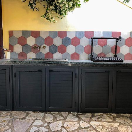 Umbria, "Casa Sagrantina" Con Piscina E Pergolato Appartement Collazzone Buitenkant foto